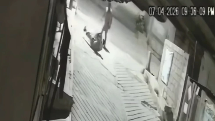 Golpean con un tabique a vecino en Hidalgo VIDEO