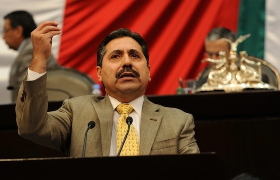 Camarillo Ortega / “Son partidos políticos”