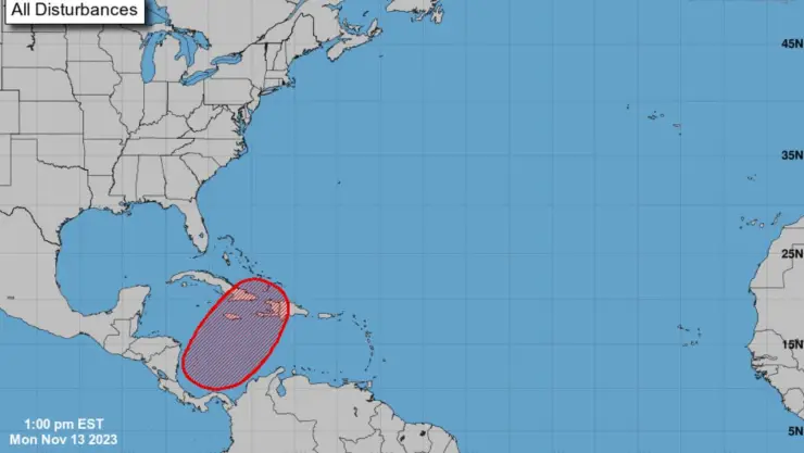 Zona de baja presión en el mar Caribe amenaza con desarrollo ciclónico_ ¿Afectará a Quintana Roo_.jpg