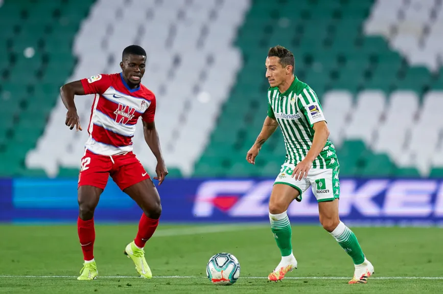 ¡Empate del Betis con actividad de los mexicanos!