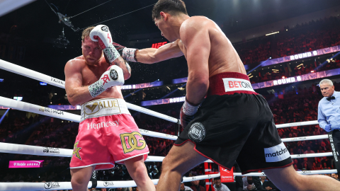 Canelo Álvarez pelea Dmitry Bivol | el ruso retiene su título