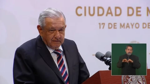 AMLO línea 12