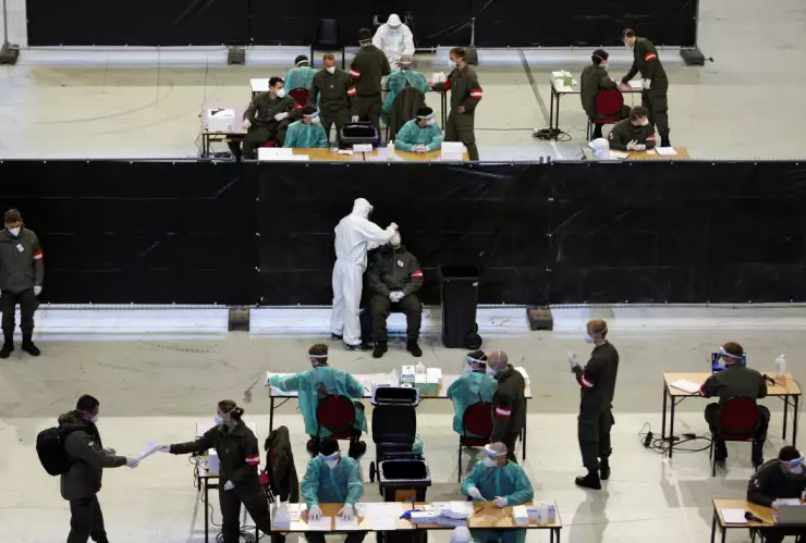 OMS VACUNA COVID 19.jpg