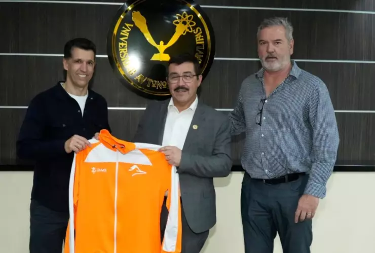 Gustavo Díaz nuevo director técnico del Correcaminos UAT