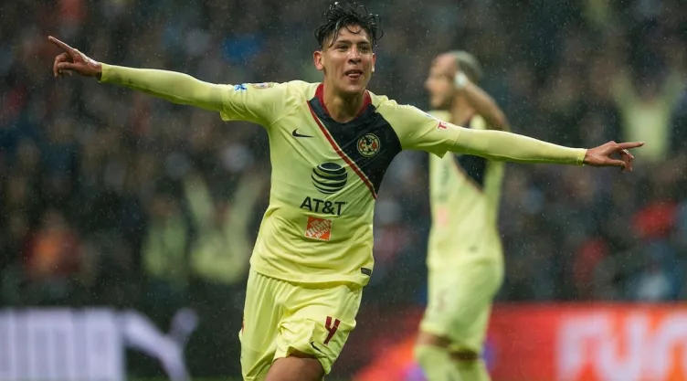 Edson Álvarez del América
