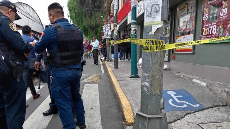 ¡Fue un ataque directo! Joven es acribillado en una tienda de Tlalpan