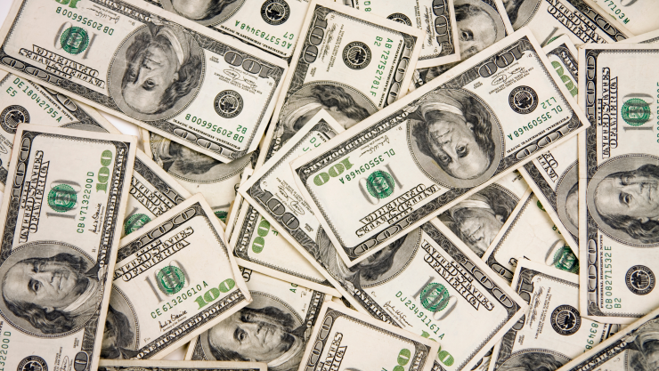 El dólar hoy cotiza su nivel más bajo en lo que va de 2025.