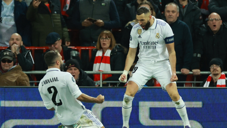 Benzema festeja el gol del Real Madrid
