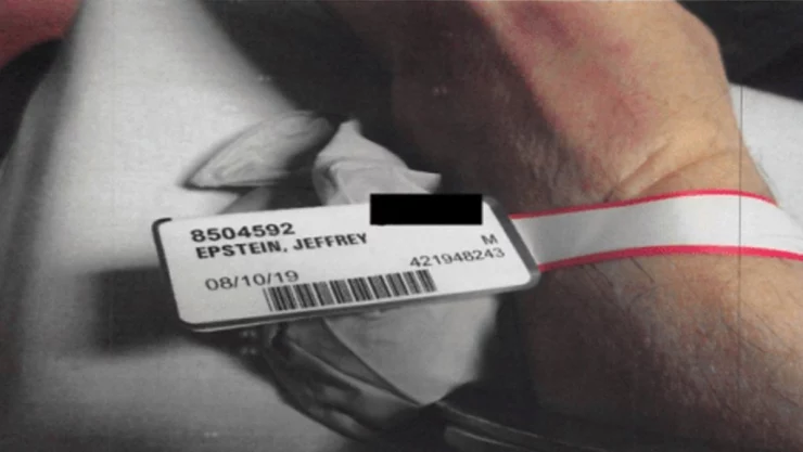 Difunden fotos del cuerpo de Jeffrey Epstein luego de aparecer muerto en su celda