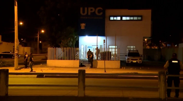 La Policía de Ecuador detuvo a 28 personas luego de una serie de atentados en la ciudad de Guayaquil.