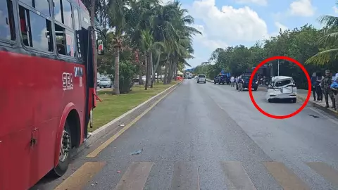 Se registra fuerte accidente en Zona Hotelera de Cancún HOY 27 de marzo de 2025.jpg