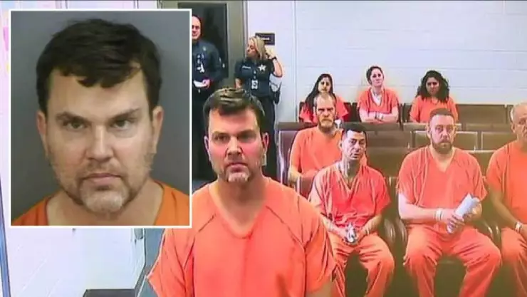 Médico sedaba a sus pacientes y abusaba sexualmente de ellas