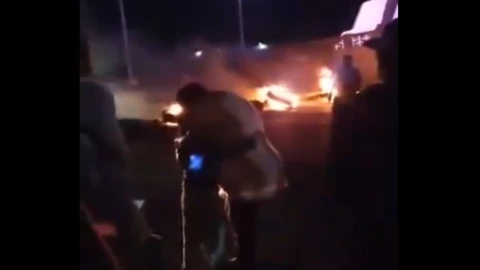¡Explotan por injusticia! Pobladores cerraron autopista Querétaro -CDMX por trágica muerte de menor