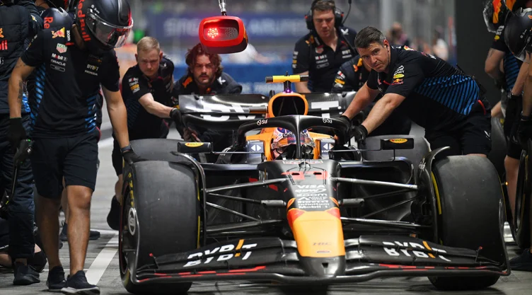 Checo Pérez en Singapur