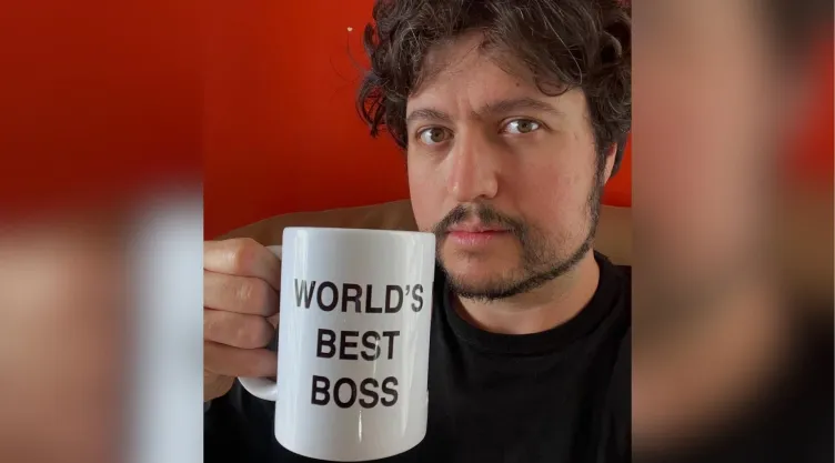 La Oficina Fernando Bonilla será el Michael Scott mexicano