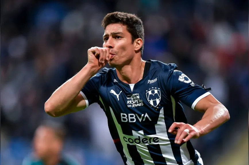 Stefan Medina y los más guapos de Rayados