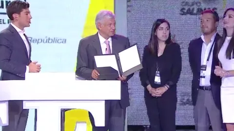 Recupera tu futuro Andrés Manuel López Obrador