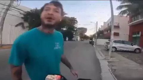 VIDEO_ Cliente agrede a repartidor de Rappi en Playa del Carmen por tardar con su pedido