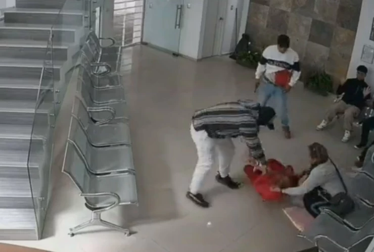 asalto notaría 1 libres video