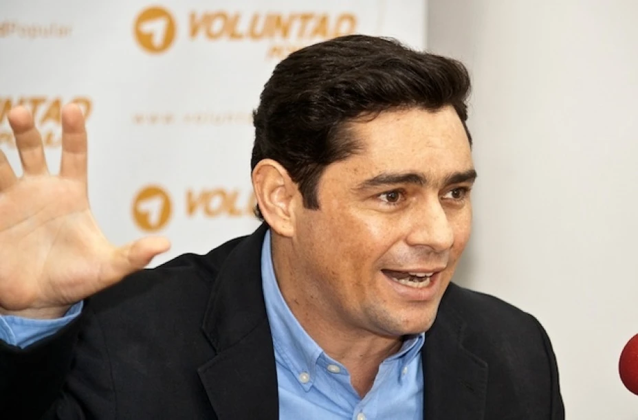 Carlos Vecchio, dirigente de la opositora Mesa de la Unidad Democrática (MUD).