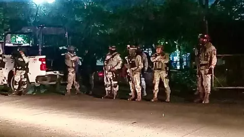 Confirman 7 fallecidos por incendio en Tuxpan.