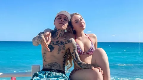 Maya Nazor, novia de Santa Fe Klan, publica primera FOTO embarazada.