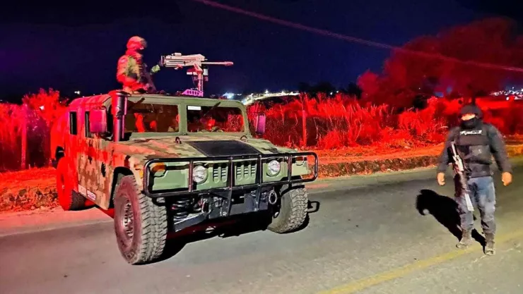 Mueren dos soldados del Ejército Mexicano tras toparse con narcomina en Michoacán