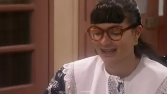 Escenas de la telenovela Yo Soy Betty, La Fea por Azteca 7.
