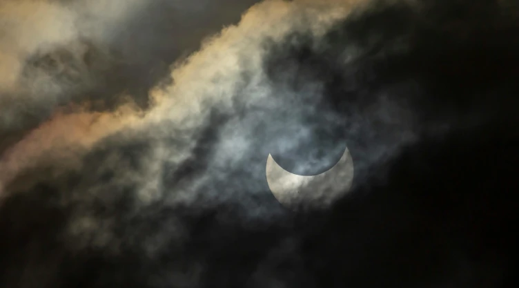 Eventos-astronómicos-de-septiembre-2024-cuando-es-el-eclipse-lunar-y-la-alineación-planetaria