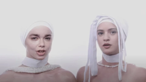 Rosalía y Bjork lanzan Oral