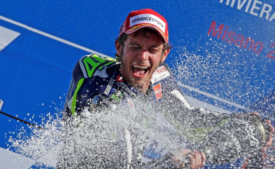 Valentino celebrando.jpg
