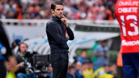 Fernando Gago, entrenador de Chivas