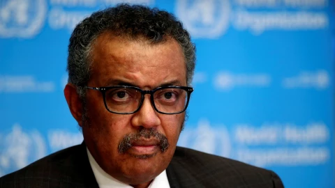Imagen de archivo del director general de la Organización Mundial de la Salud (OMS, Tedros Adhanom Ghebreyesus, durante una conferencia de prensa en Ginebra, Suiza