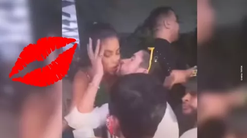 VIDEO: Bad Bunny besa a fanática en pleno concierto.