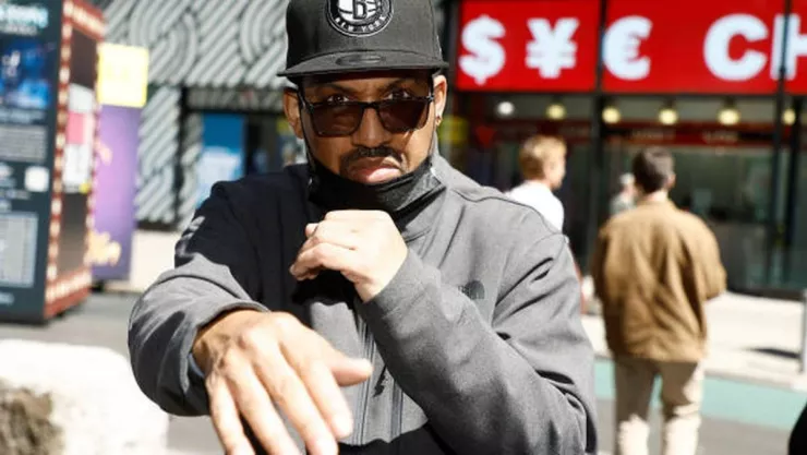 Hermano de Chris Rock reta a Will Smith a subirse al ring