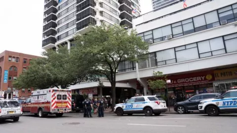 Muere niño de 3 años tras caer de piso 29 de un edificio en Nueva York