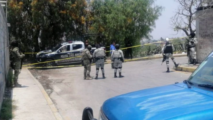 Hallan mujer muerta en basurero de Ecatepec, Edomex