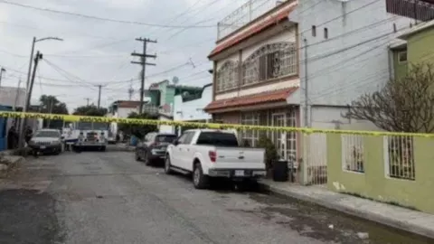 Mientras pintaba un barandal hombre muere electrocutado en un tercer piso .jpg