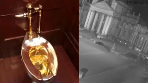 El juicio por el robo del inodoro de oro de 6 millones comenzó en Oxford