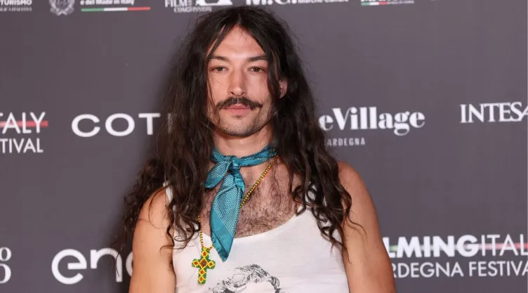 Ezra Miller regresa a Hollywood con nueva película con Lynne Ramsay