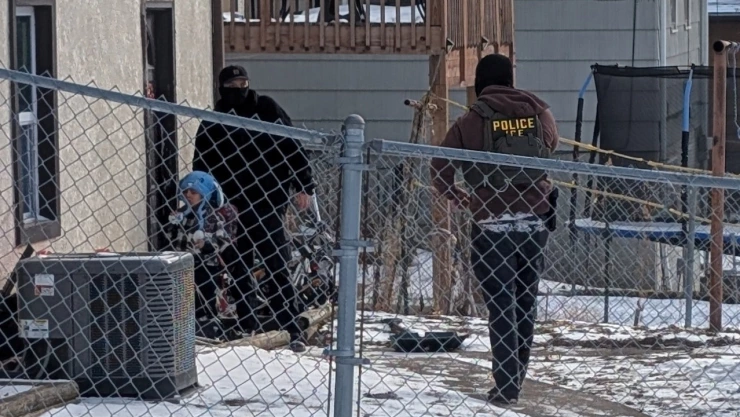 Liam Conejo detenido por agentes de ICE.