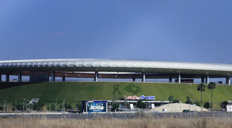 Estadio Akron