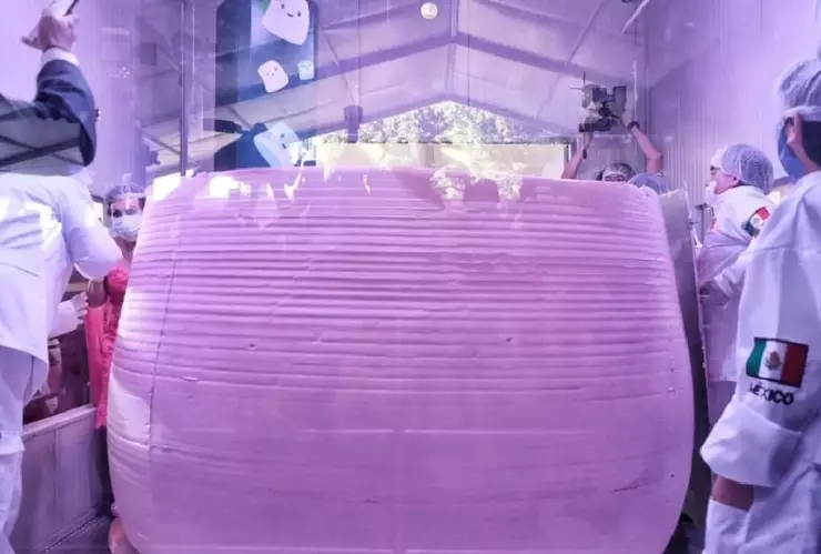 México rompe Récord Guinness con el bombón más grande el mundo