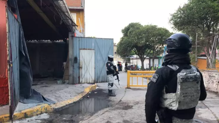 Toma clandestina en Tlalnepantla