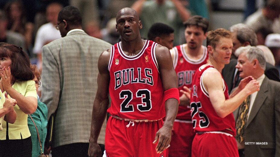 El deporte ráfaga tenía dueño, se trataba de Los Bulls de Chicago, liderado por su majestad, Michael Jordan.