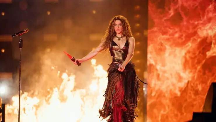 El impresionante RÉCORD que Shakira rompió con su primer concierto de _Las Mujeres Ya No Lloran World Tour?
