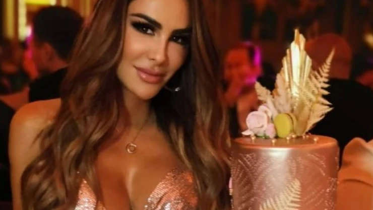 Ninel Conde deslumbra con pequeño bikini celebrando cumplir 46 años