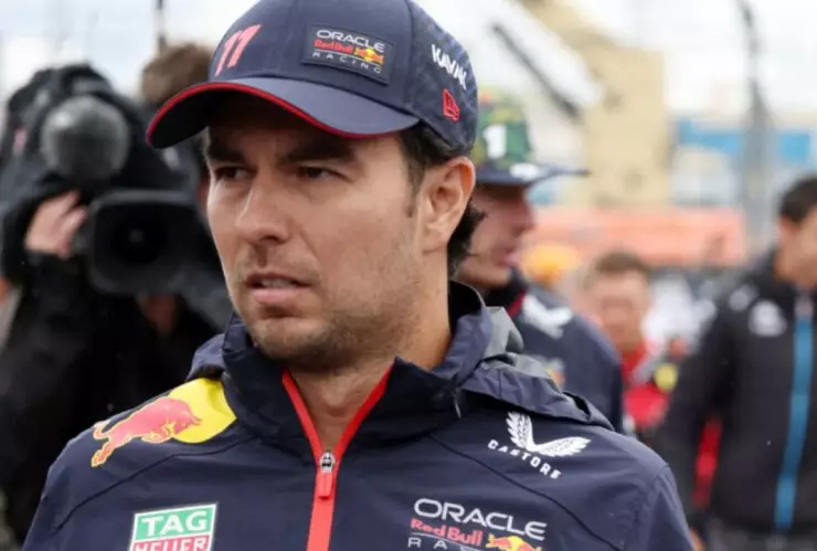 Checo Pérez queda en cuarto lugar