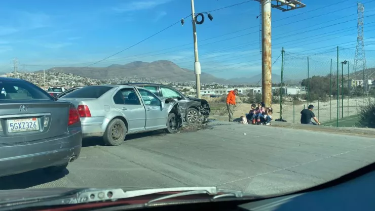 Accidente en Bulevar 2000 Tijuana hoy