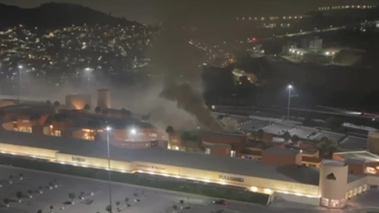 incendio-centro-comercial-punta-norte-cuautitlán-izcalli-video